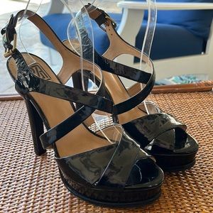POUR La VICTOIRE wedge heels SIZE 8.5